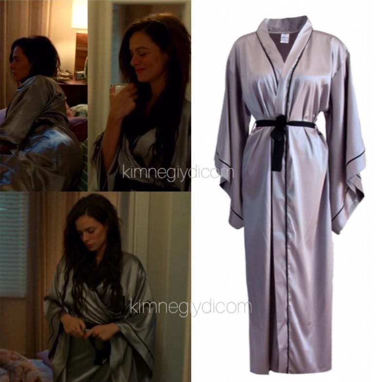 Özge Özpirinçci’nin İlk ve Son dizisinde giydiği gri yarasa kol sabahlık